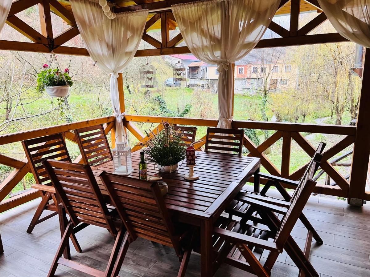 Kuca Za Odmor Carolija Villa Jastrebarsko Exterior photo